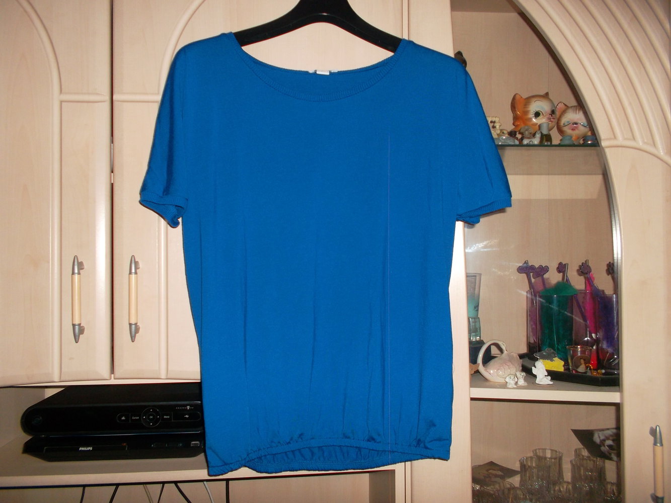 neuwertiges blaues t-shirt, grösse xl