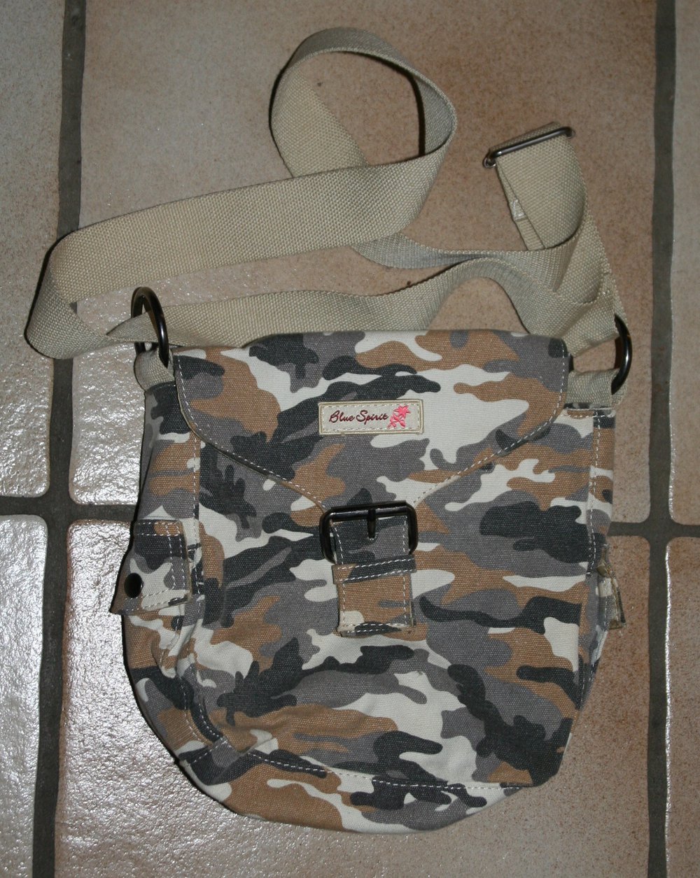 Schultertasche Camouflage Flecktarn beige grün khaki Military