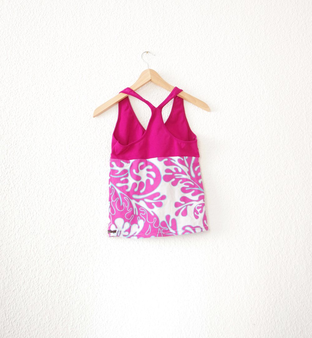 Gemustertes Yogatop Racerback floral Gr. S stretchig Yogabela