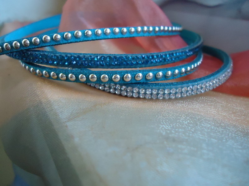 Wickelarmband (Armband Nieten-Strass)