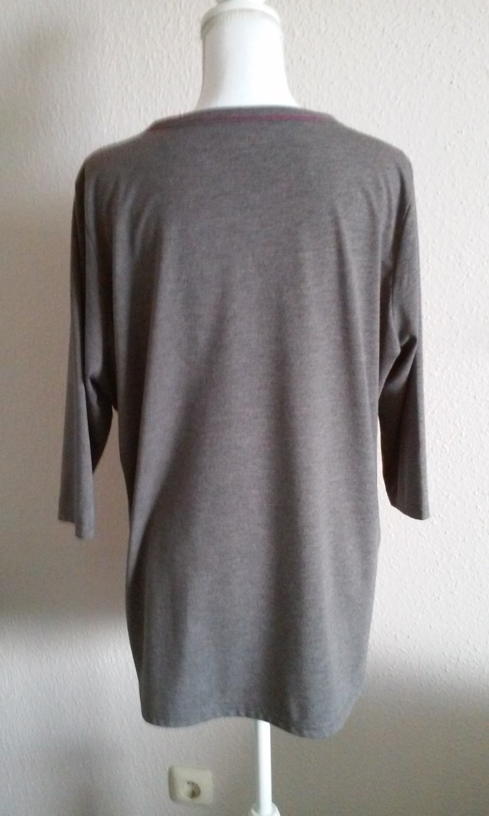 Damen T-Shirt Shirt Pulli mit V-Ausschnitt Bigshirt 3/4 Arm (bügelfrei)