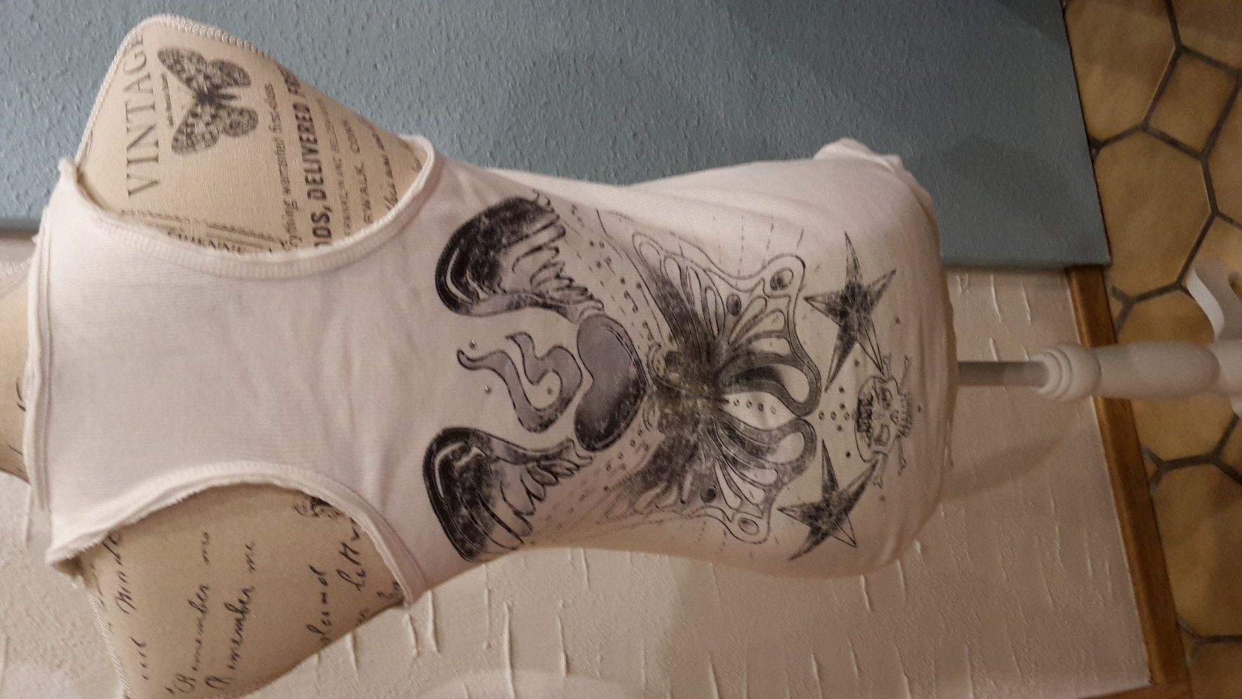 Rip Top, Flügel Rückendruck