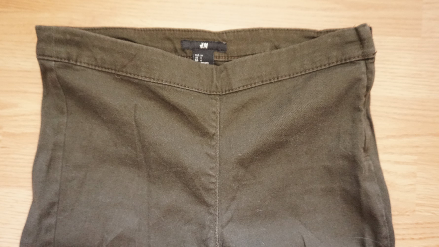 Stoffhose Khaki SKINNY Gr. 34 H&M 