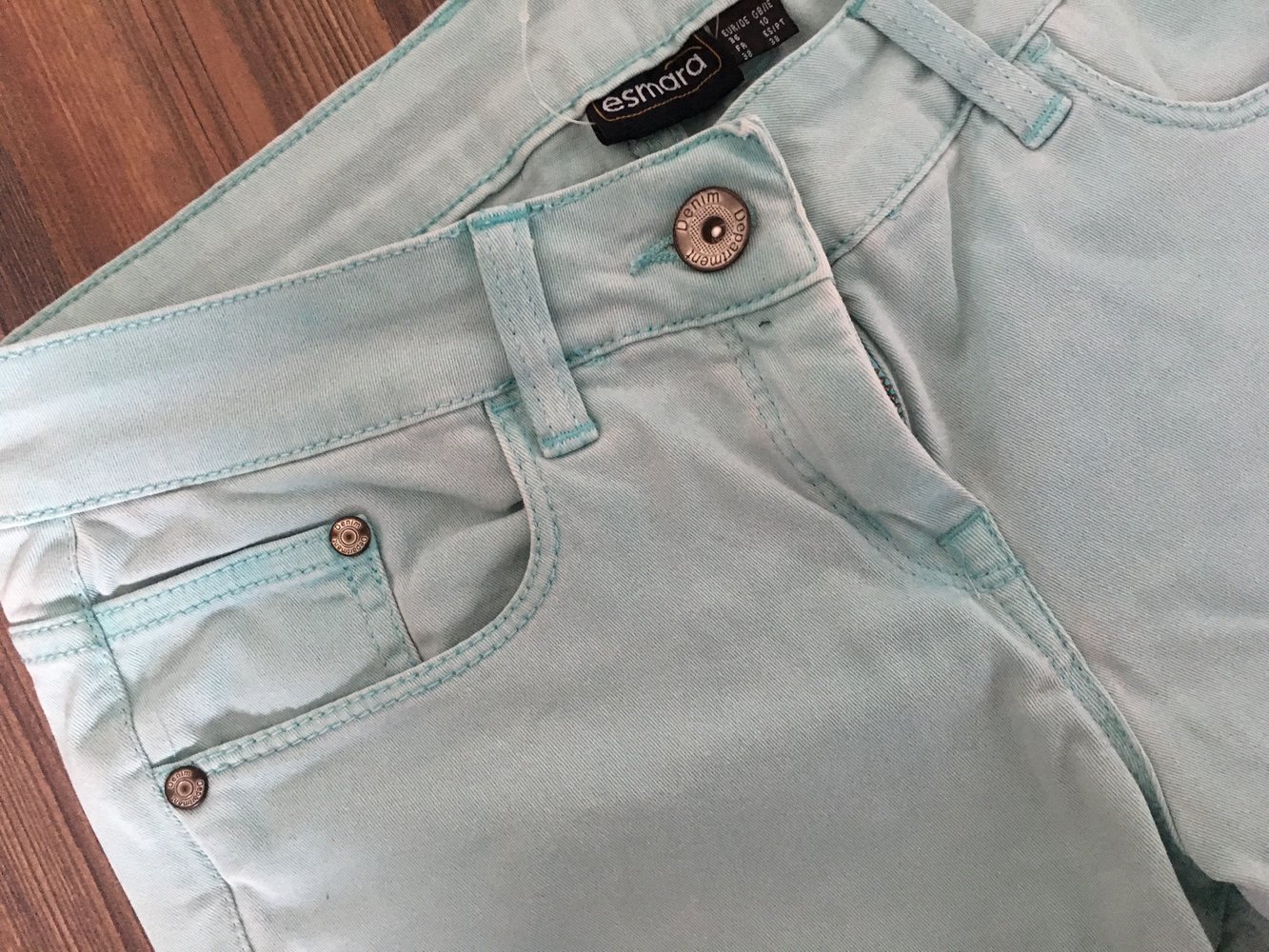 Neue Hellblaue Jeans Röhrenjeans Röhrenhose Hose 