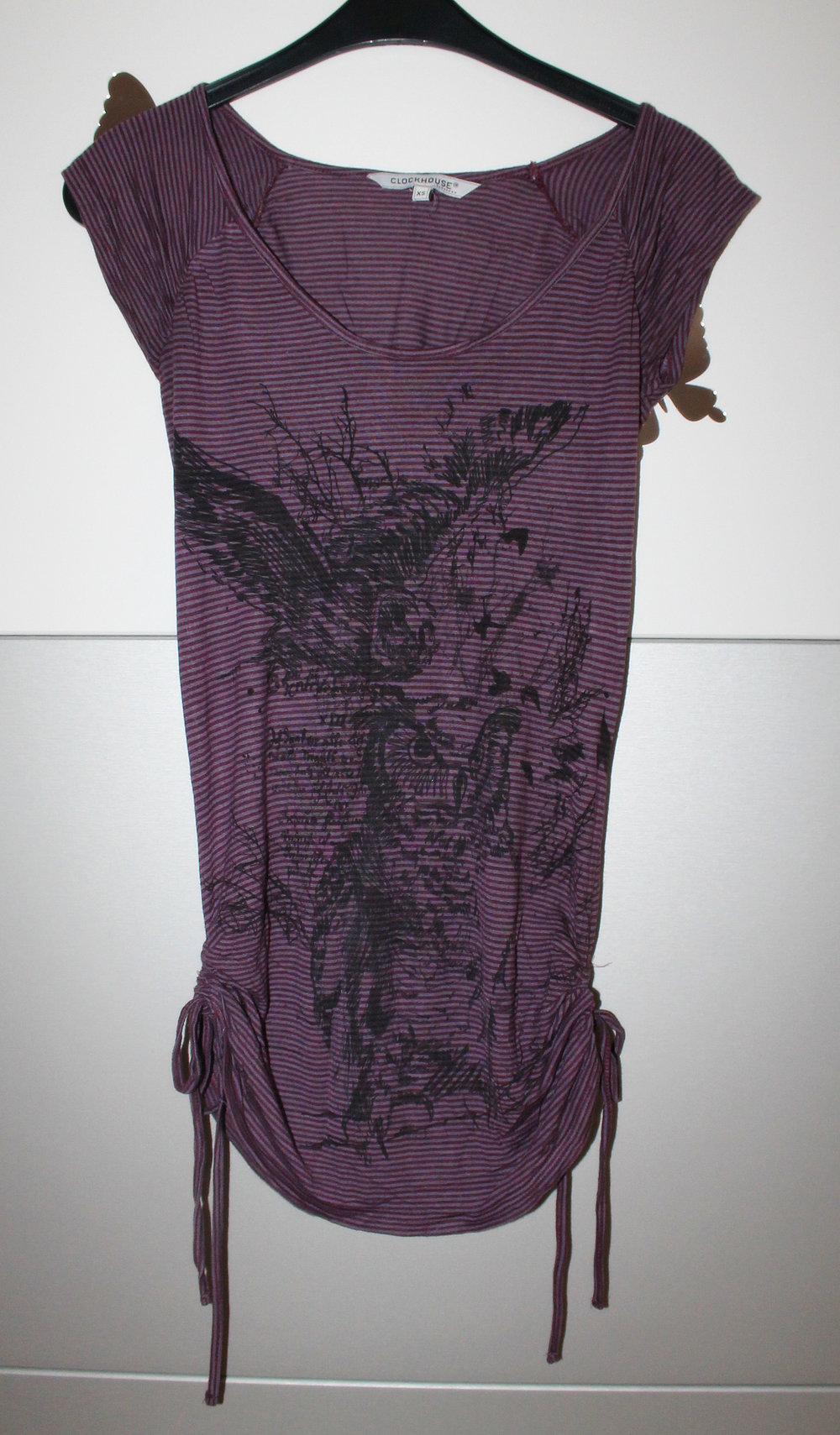 schönes Oberteil / Top / T-shirt gestreift mit Aufdruck