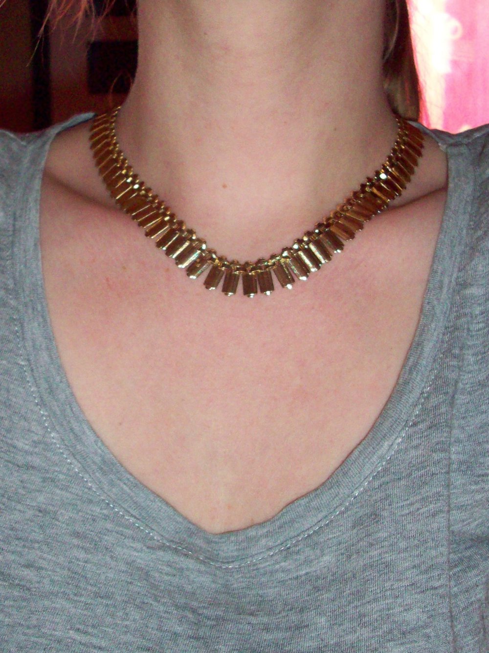 Schöne goldfarbene Kette, sehr edel