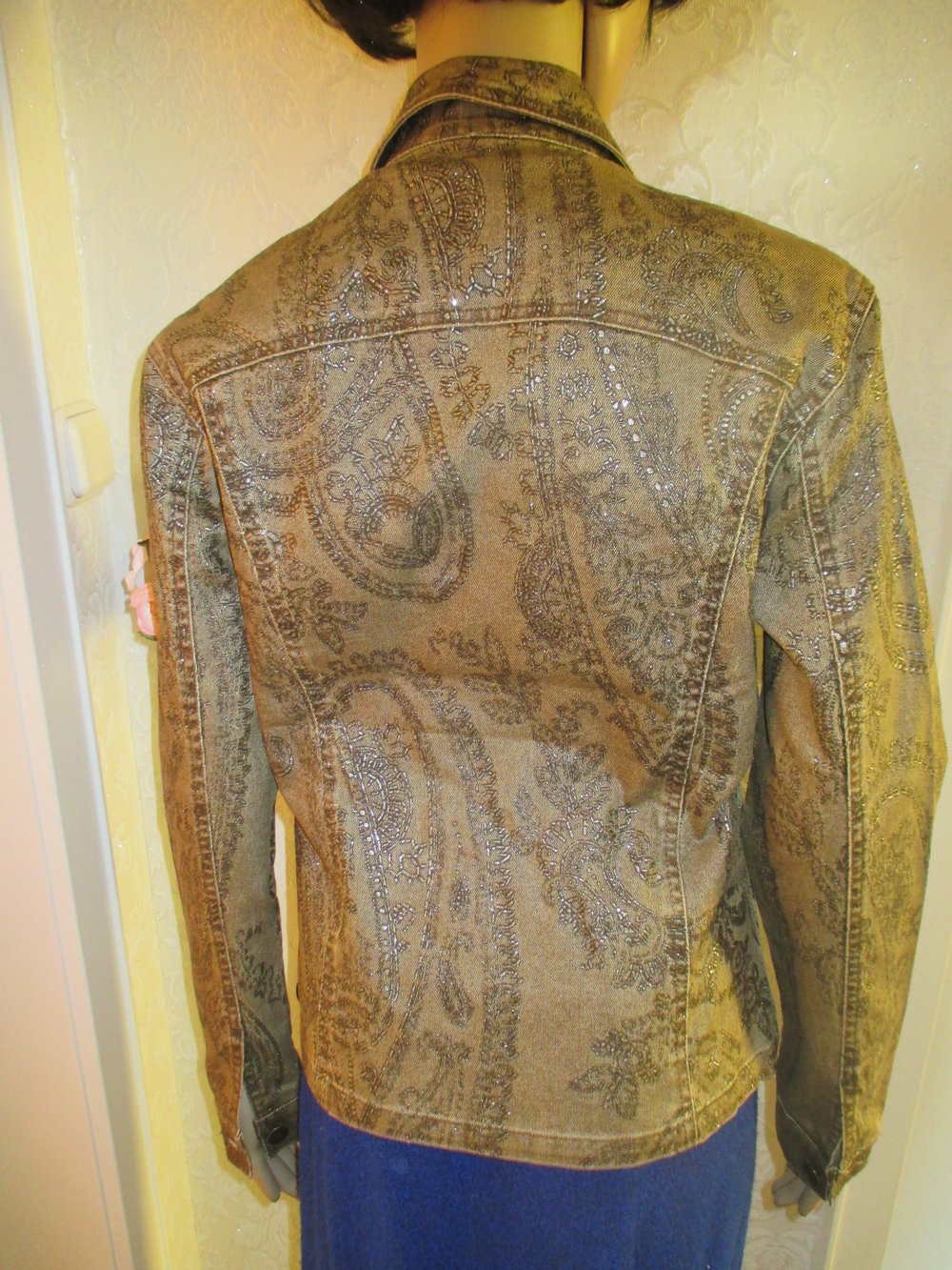 NEU * Edel * ausgefallen * Rokoko * Barock- Style * Glitzer- Look * Jeans * Jacke 
