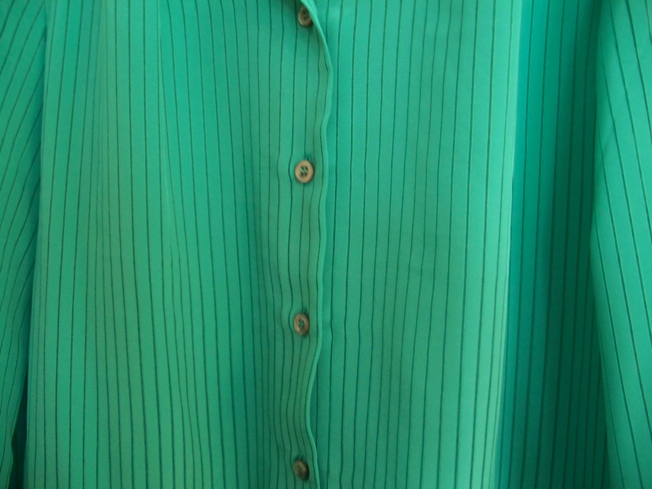VINTAGE// Grüne langärmlige Bluse leicht transparent und gerade