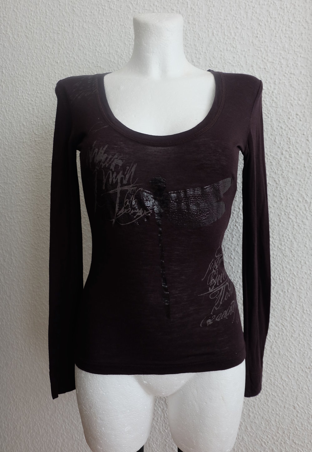 Shirt Viskose & Wolle, figurbetont, braun Schwarz mit Libellen Druck, 