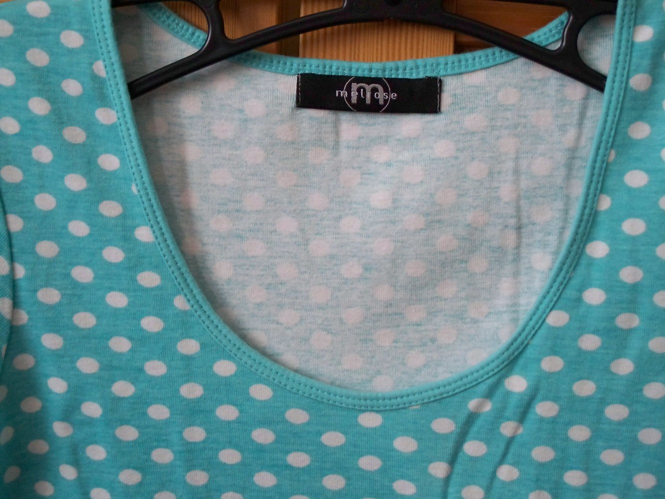 MELROSE// T-Shirt in türkis mit weißen Punkten/ Polka dots