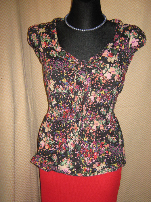 NEU Romantik Blüten Blumen Flower- Power Mille Petit fleur Bluse mit Puffärmeln 