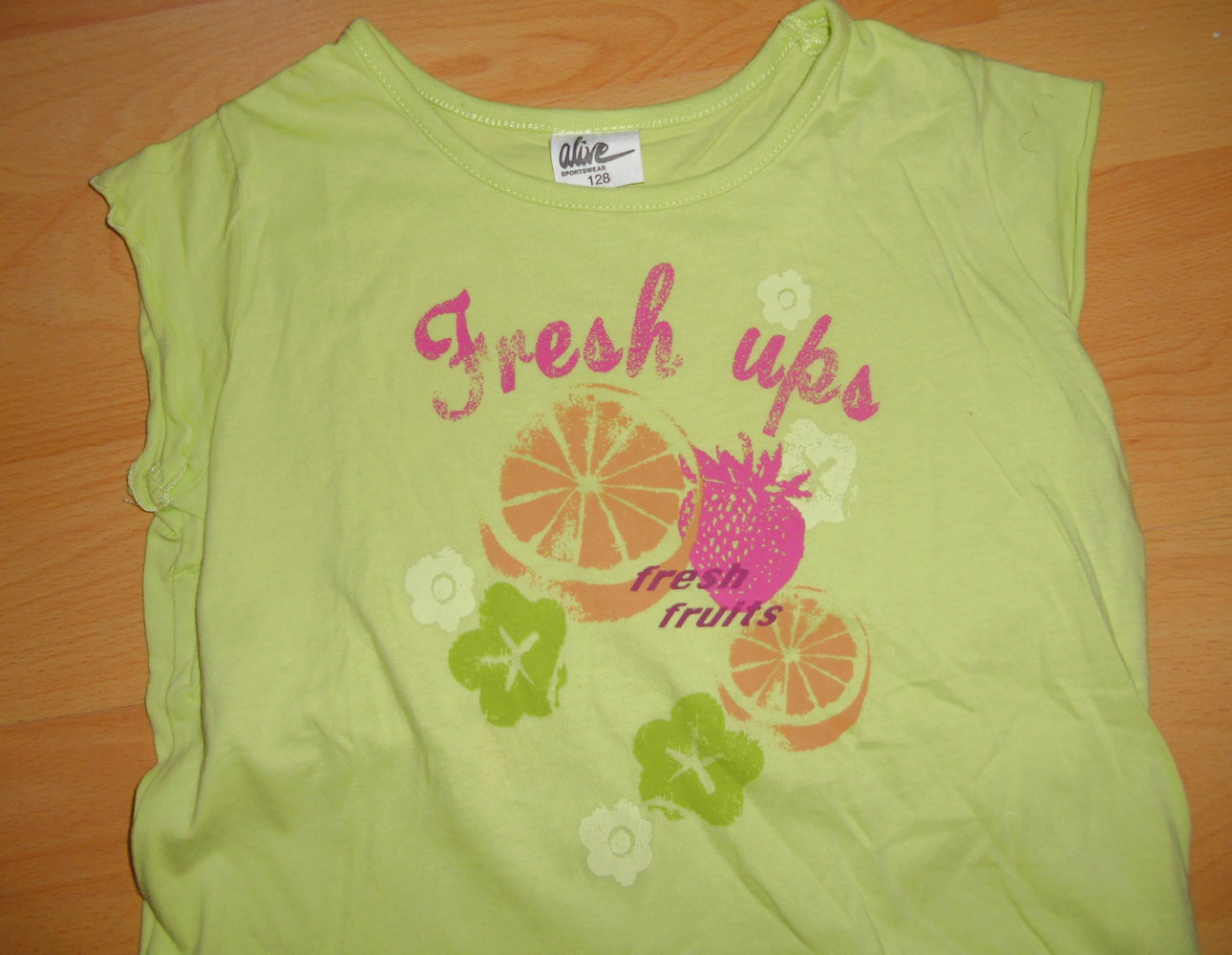 Alive- schönes T-Shirt Gr.128