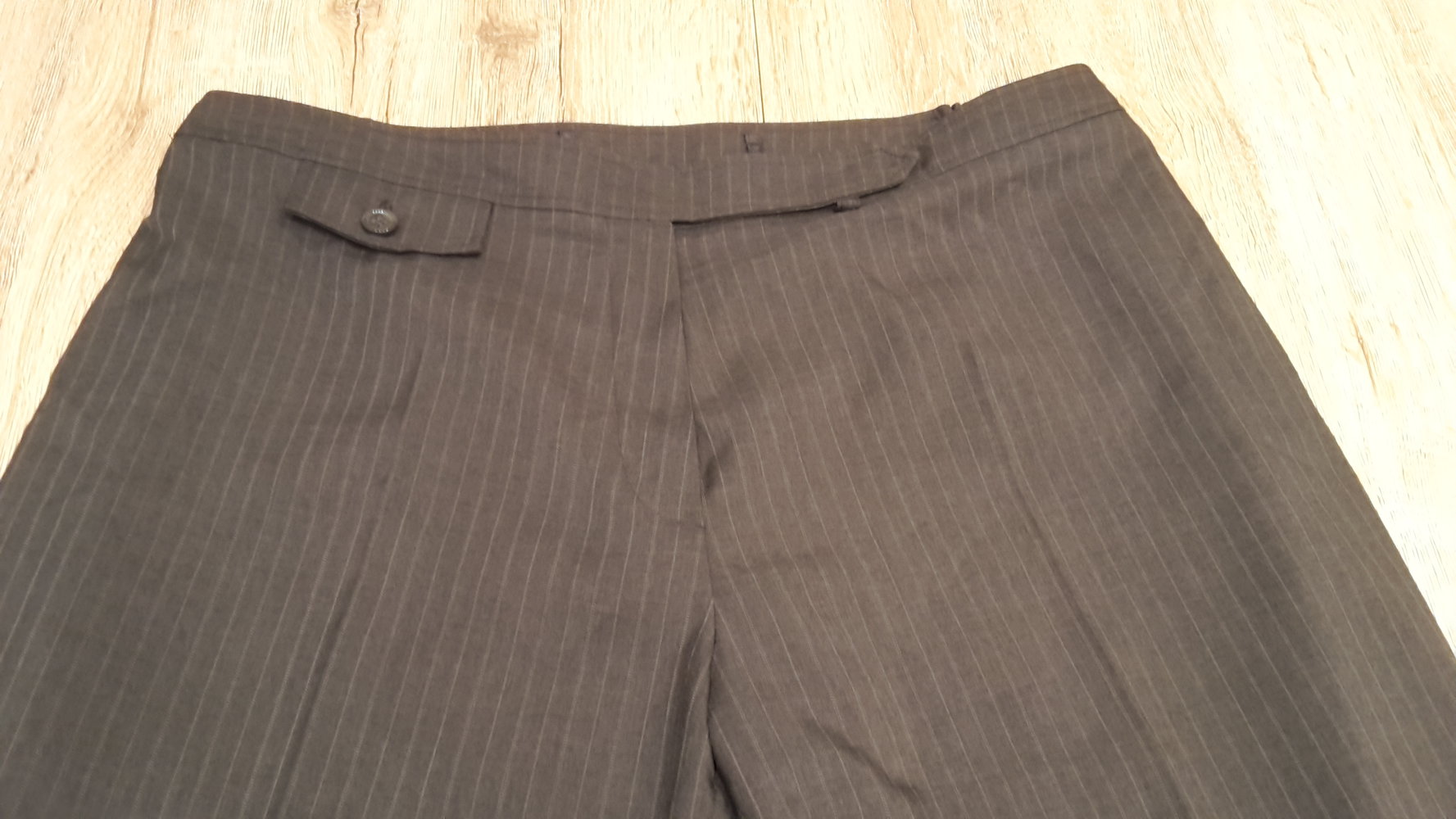 Hosenanzug L/46 schwarz nadelstreifen C.A.N.A.D.A  kurzgröße 23