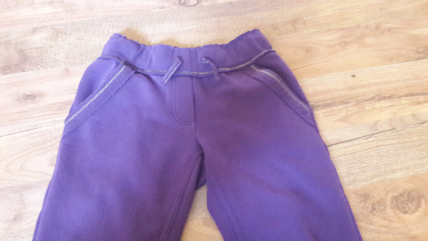 Jogginghose,Gr.134,lila,Ernstings family,yigga 