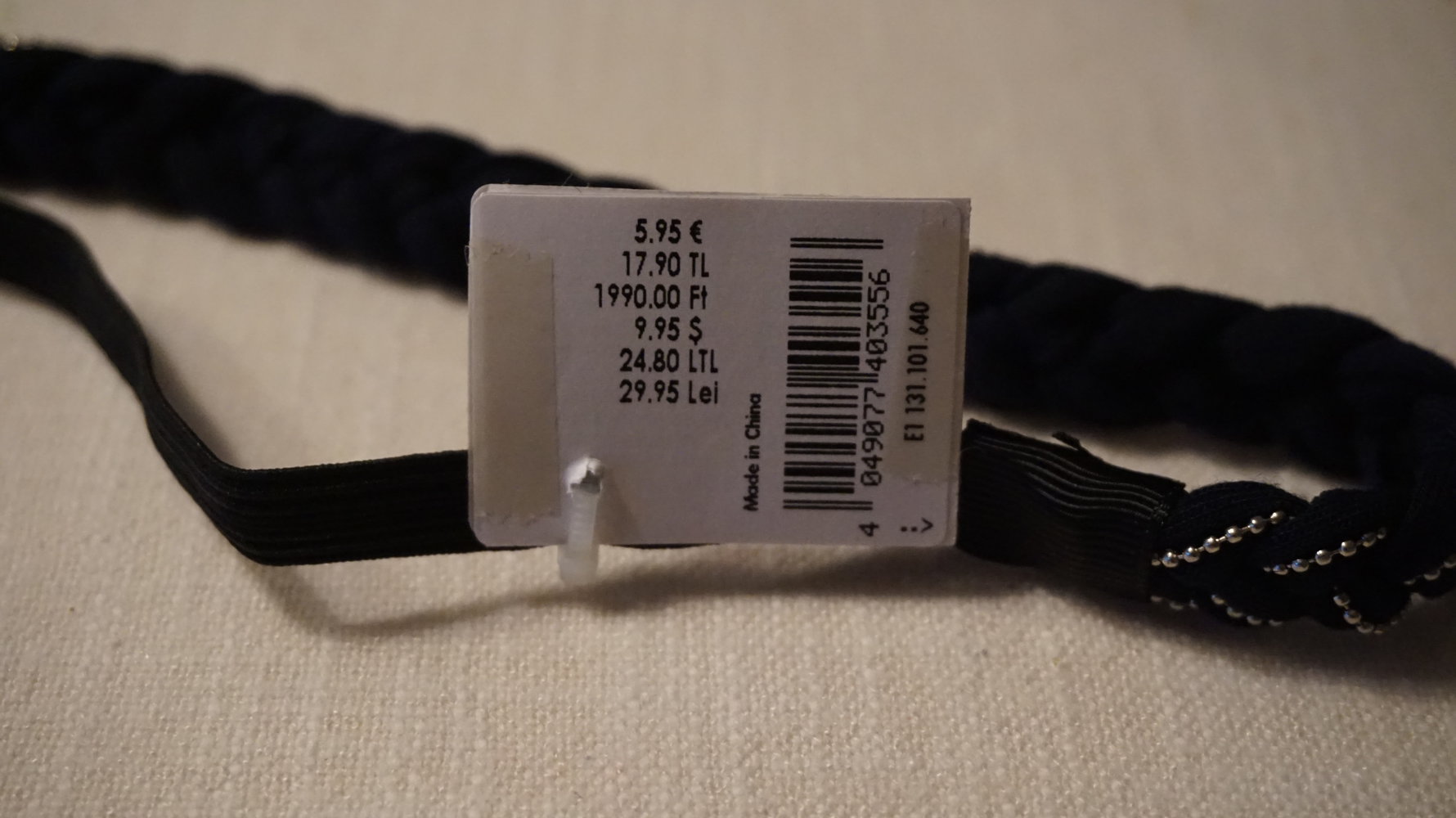 Wunderschönes dunkelblaues Haarband! Edel