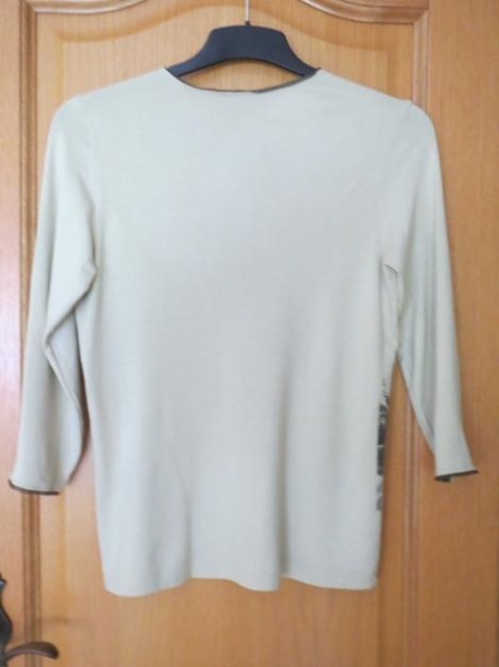 Oberteil/Shirt,3/4Arm,sehr schön,oliv