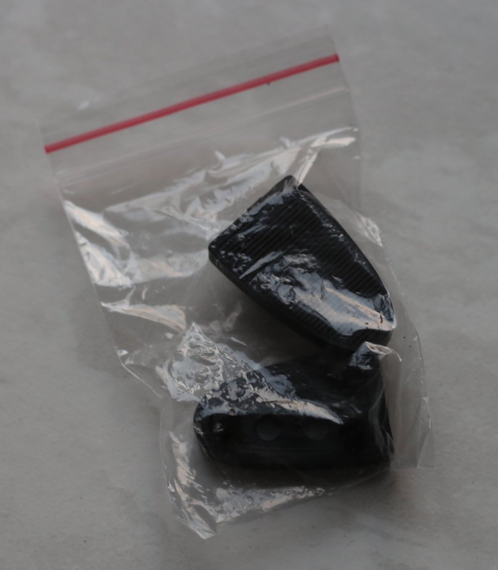 Rote Pumps mit Schleifen 38-39