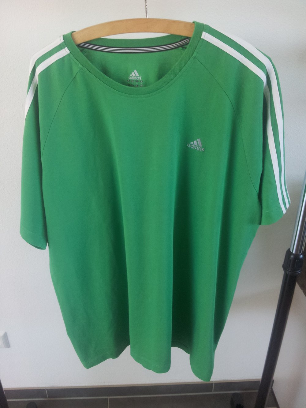 Adidas T-shirt XL 