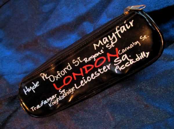 London Federmäppchen *Federtasche* *Kosmetiktasche* *Lack* *Camden Town* *Gothic* *UK* *Punk*