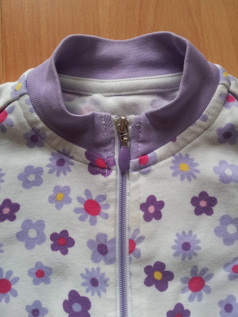 Jogging Jacke Gr. 62/68 Blumen