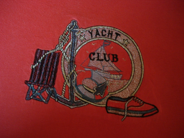 T-Shirt Yacht Club
