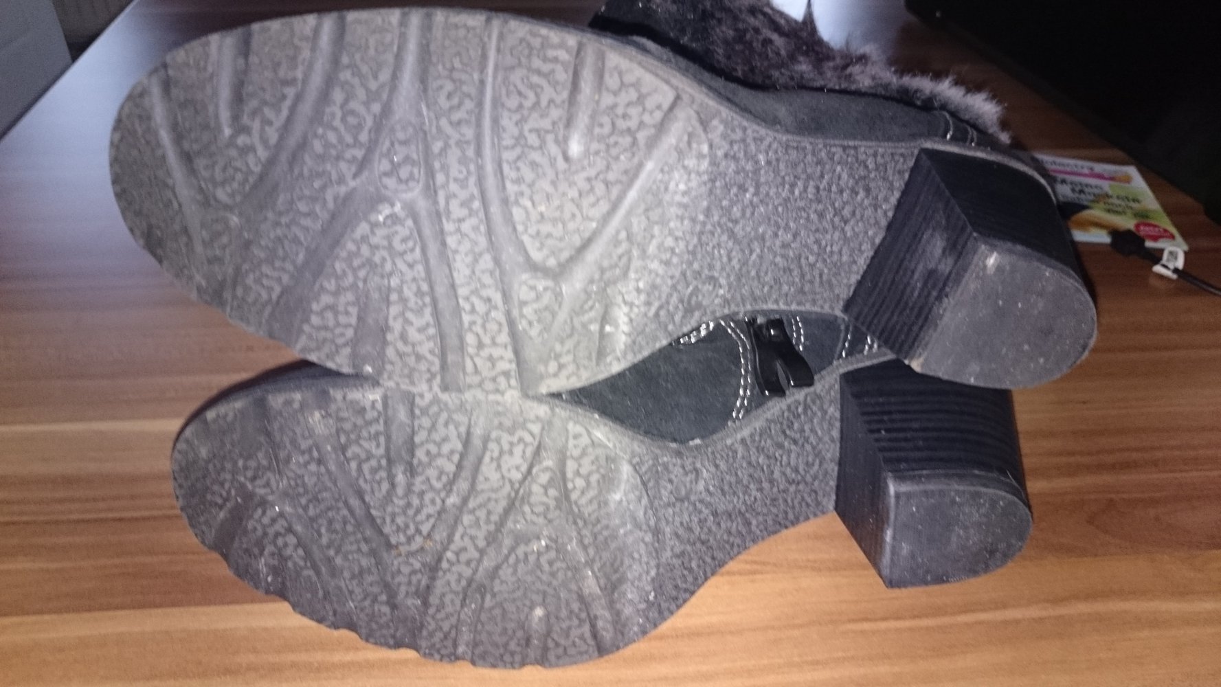 Leder Absatz Stiefelette mit Fell