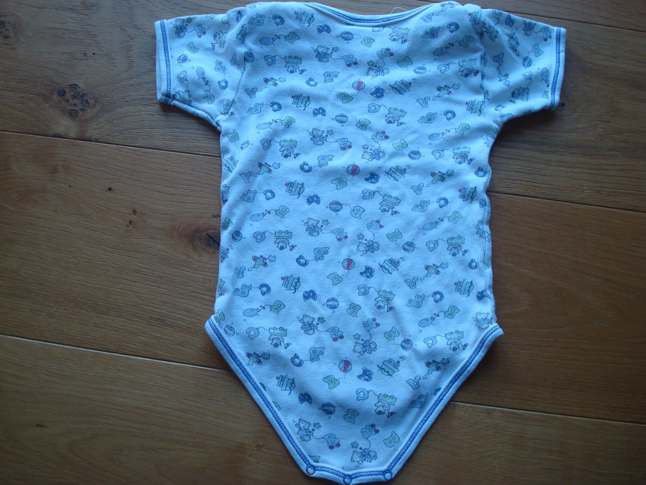 Body kurz, Kurzarmbody, Gr. 80