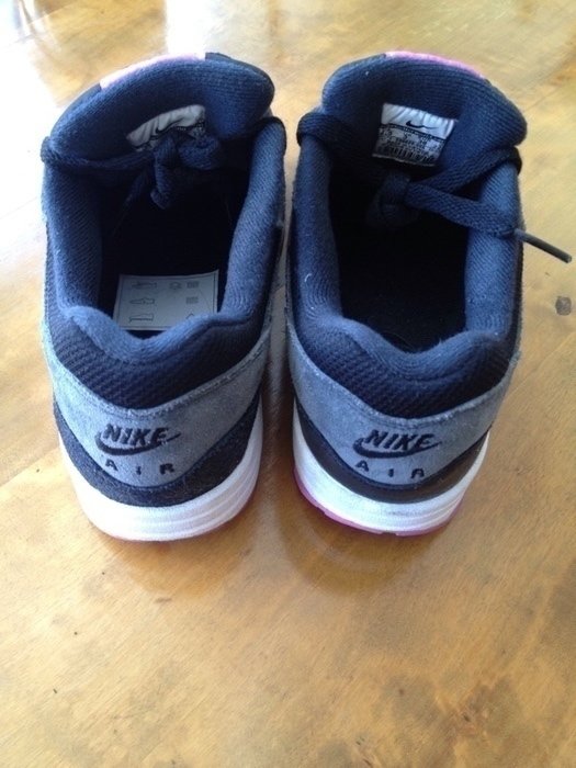 Nike Air Max 1 pink schwarz