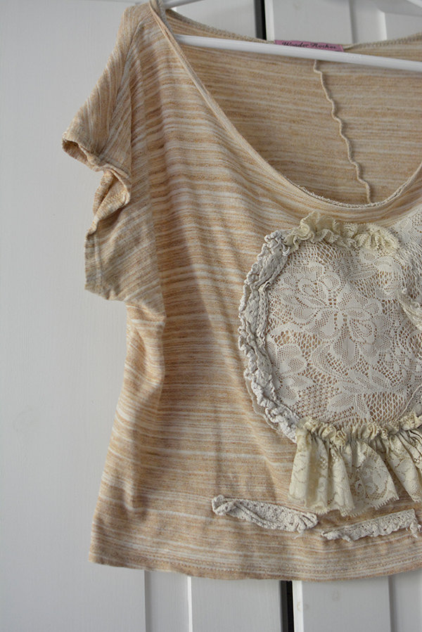 Mori Girl  Steampunk / Sweet Lolita /Dolly Kei T-Shirt / Crop Top mit Spitzenverzierung aus Japan