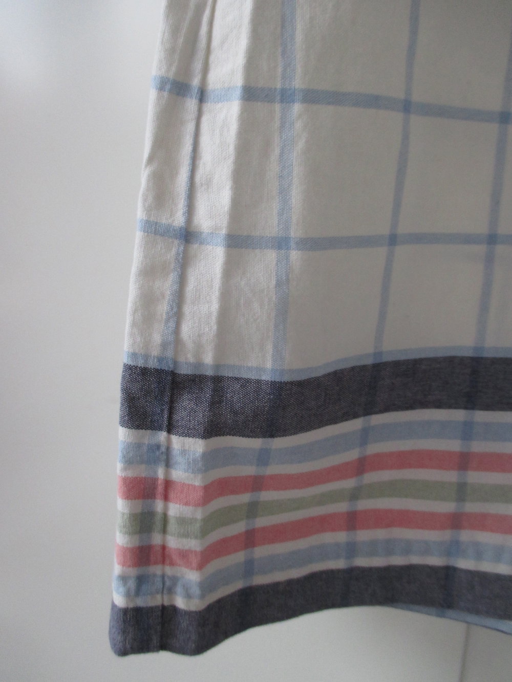 karierter Rock von BDG mit durchgehender Knopfleiste, neu mit Etikett, Gr. 34 Urban Outfitters