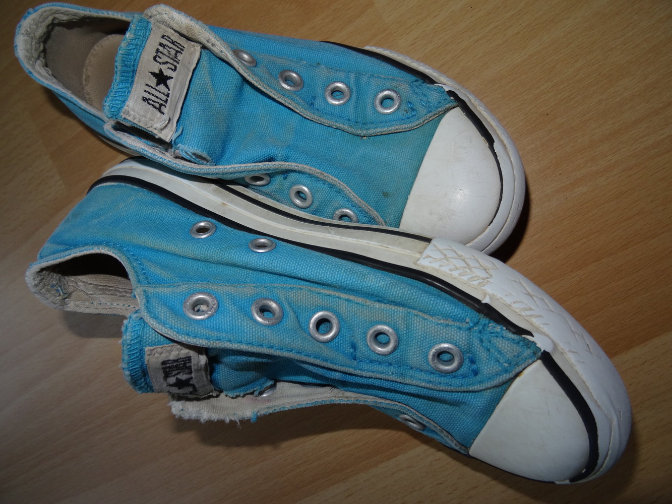 Halbe Chucks Converse zum schlupfen Gr. 30 (18,5 cm)