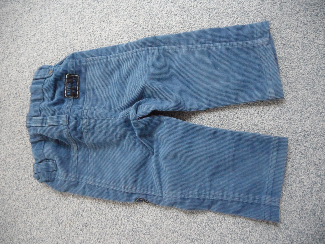 name it sehr schöne Cordhose verstellbarer Gummizug