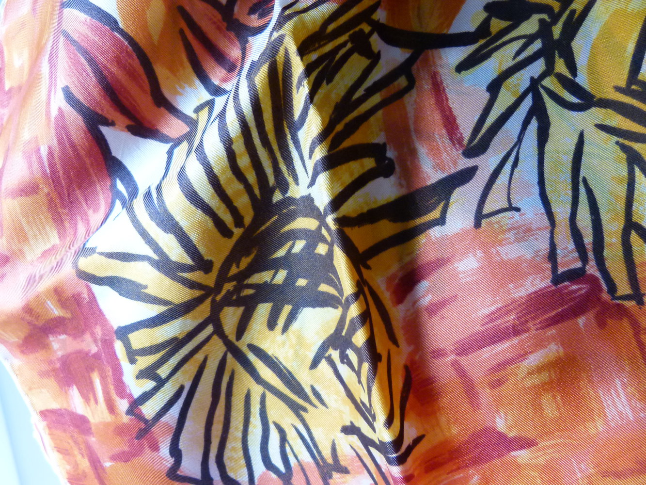 Halstuch mit Blumenmotiv, orange rehbraun gelb, Boho Goa Hippie Mori Landleben