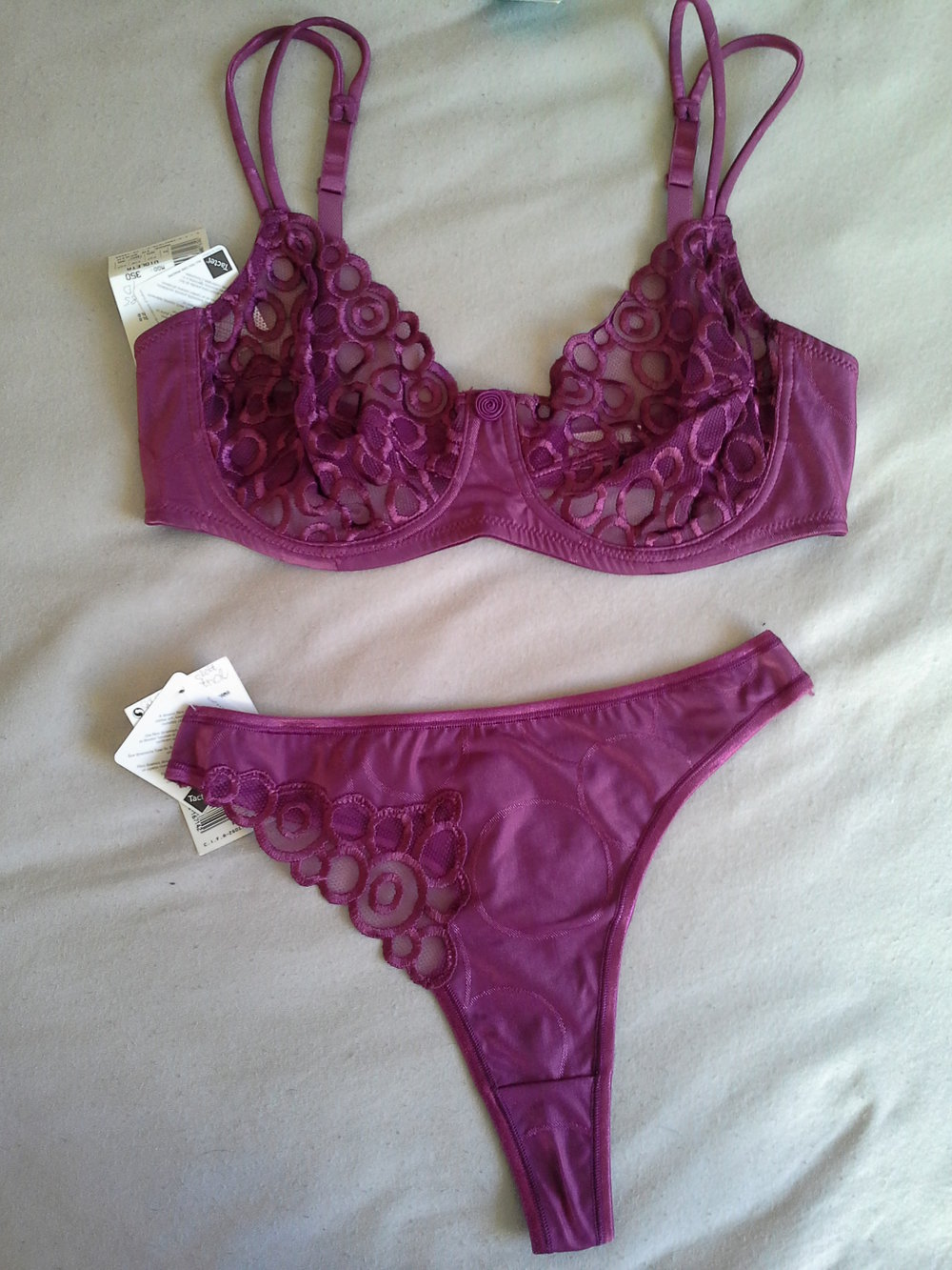 Garel Violeta , melba, stellenweise durchsichtiig, Tanga M BH 80D