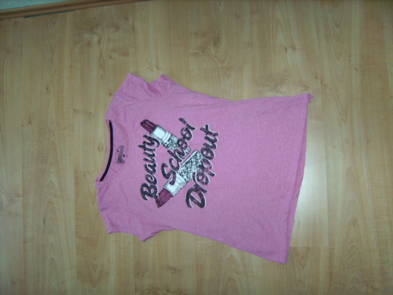 Think Beauty! Verschenke T-shirt Gr. 42-44 an Sammelbesteller, Kurzarm Shirt pink mit Printdruck, Ladylike Beauty Lip Line