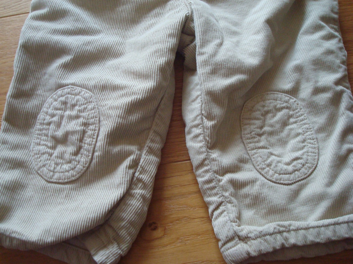 schicke Cordhose für Jungen Gr. 80