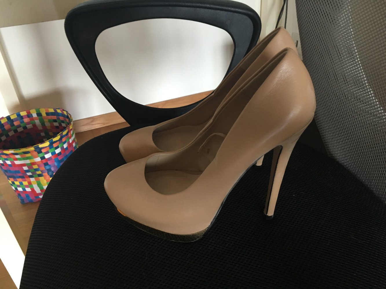 High Heels mit goldener Sohle Gr.37