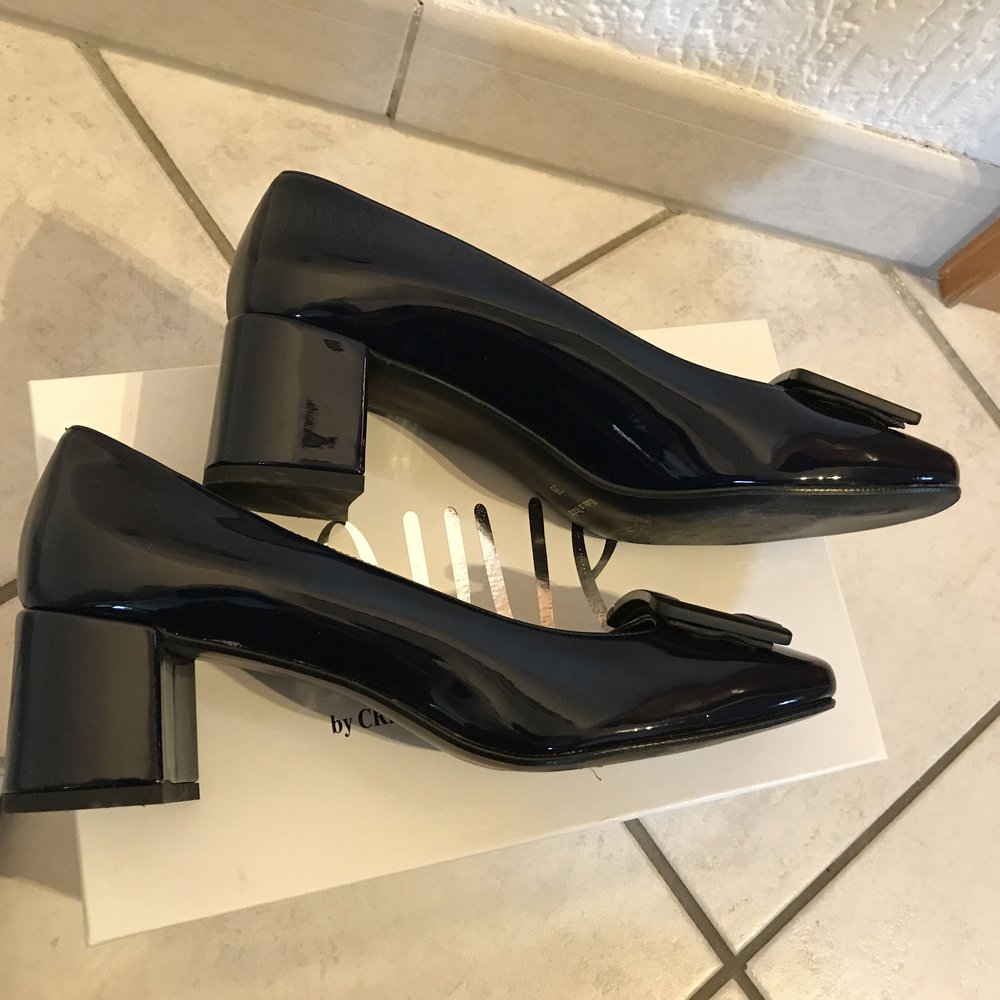 Ovye Ovyé Pumps Lack Schuhe neu Größe 38 blau 