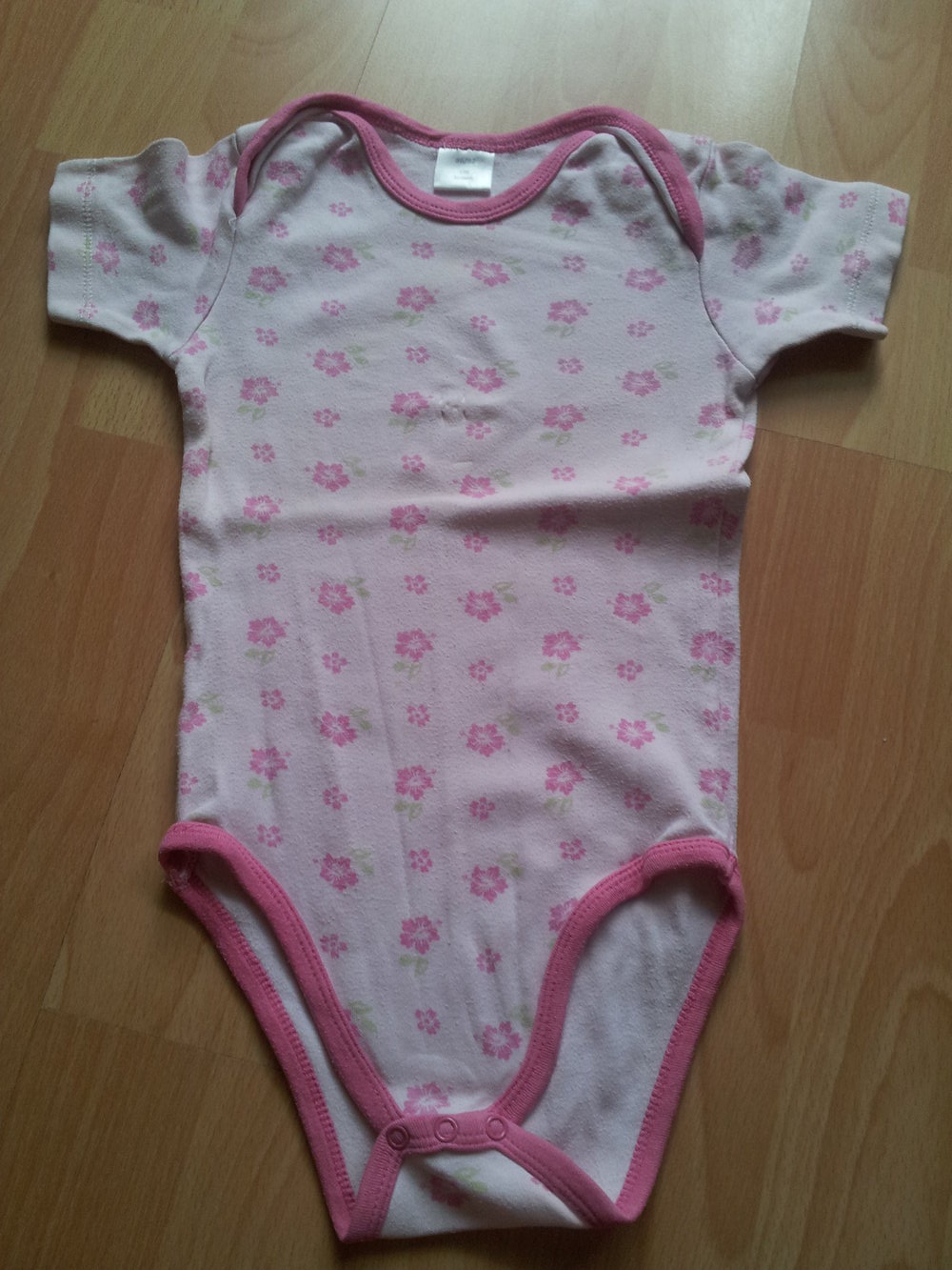Body rosa pink Blumen Gr. 86/92 100% Baumwolle