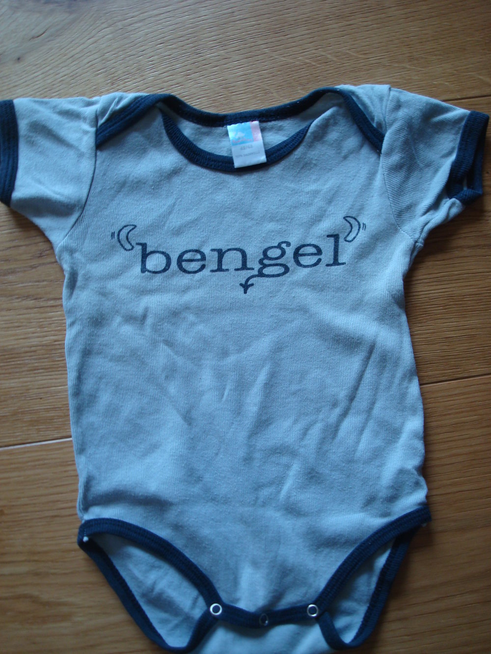 2 freche Bodys für Jungen