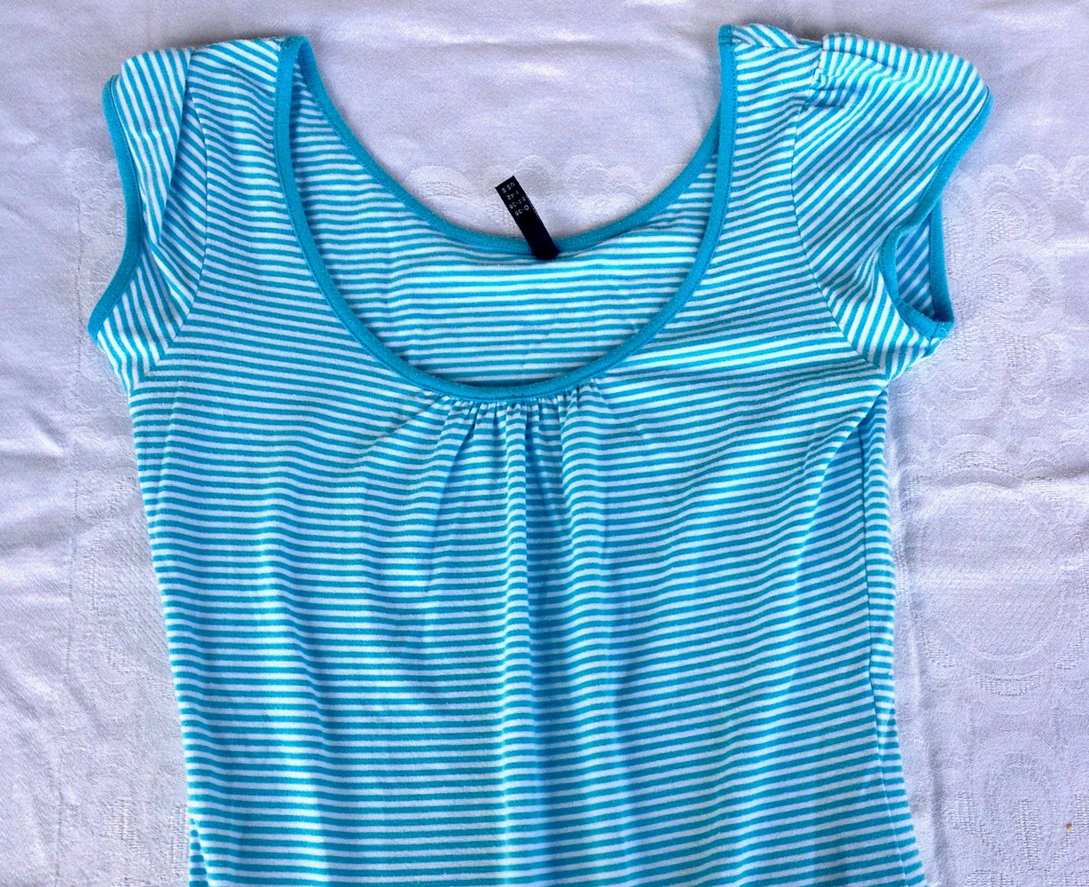 Ein schönes Shirt mit Streifenmuster