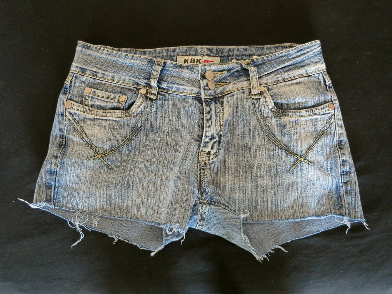 Jeans-Hotpant (abgeschnitten), Gr. S