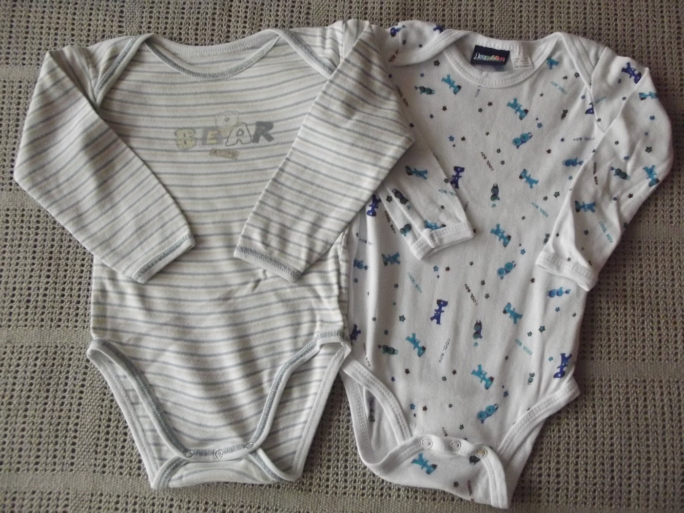 Sieben süße Body´s Gr. 74/80