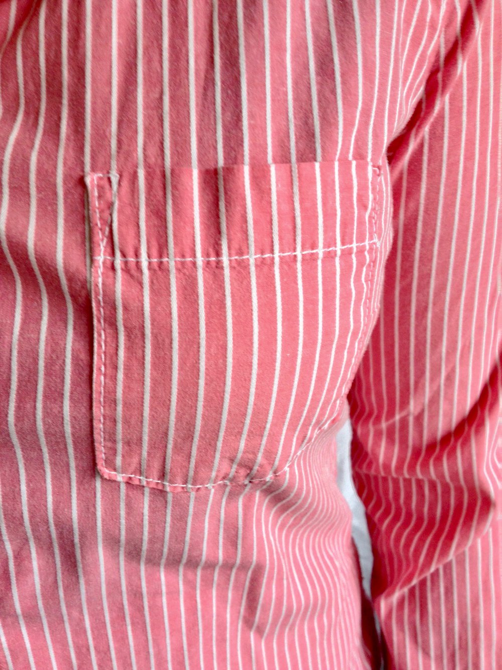 Schicke Bluse mit feinen Streifen von L.O.G.G by H&M