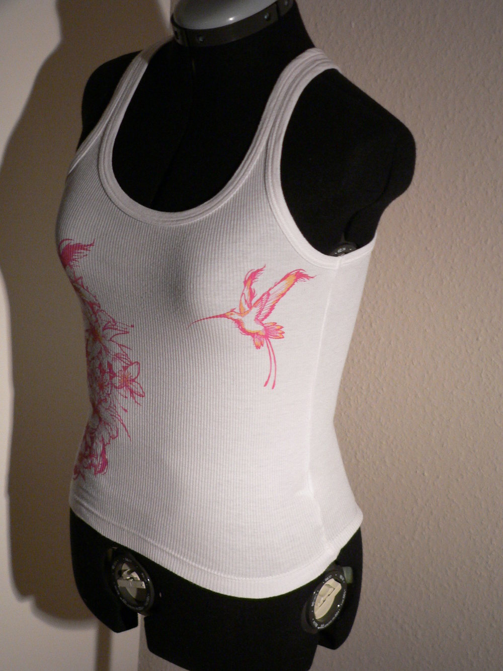 sportliches Tank-Top mit süßem Kolibri-Druck