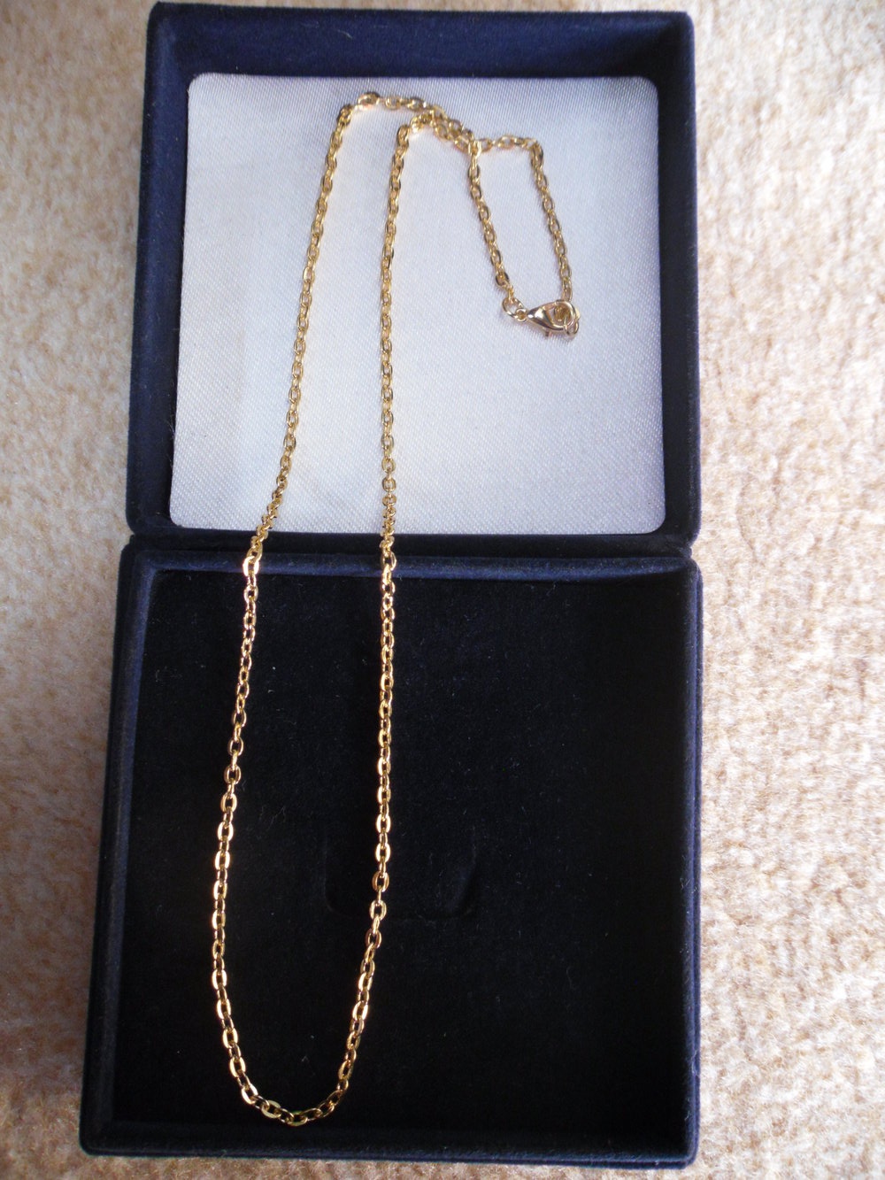 Goldene Ankerkette