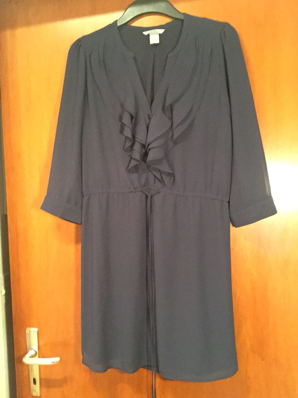 Elegantes Kleid NEU