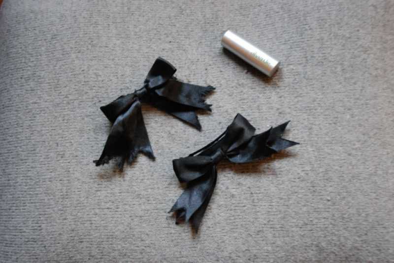 Haarspangen - Schleifen aus schwarzem Satin