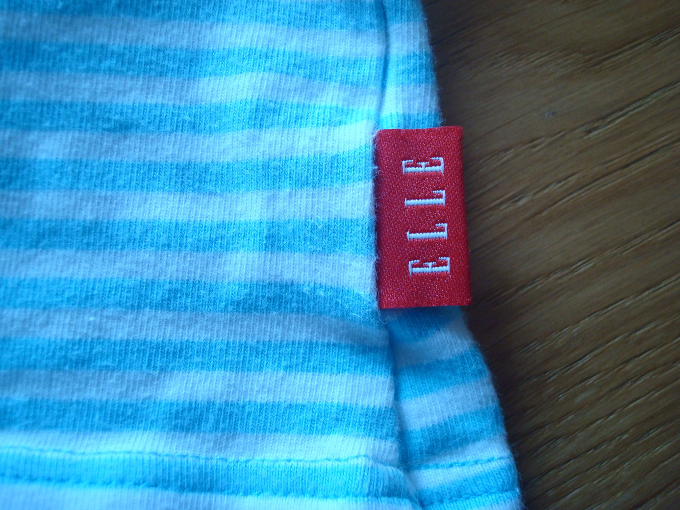 schönes Top von ELLE Gr. 68