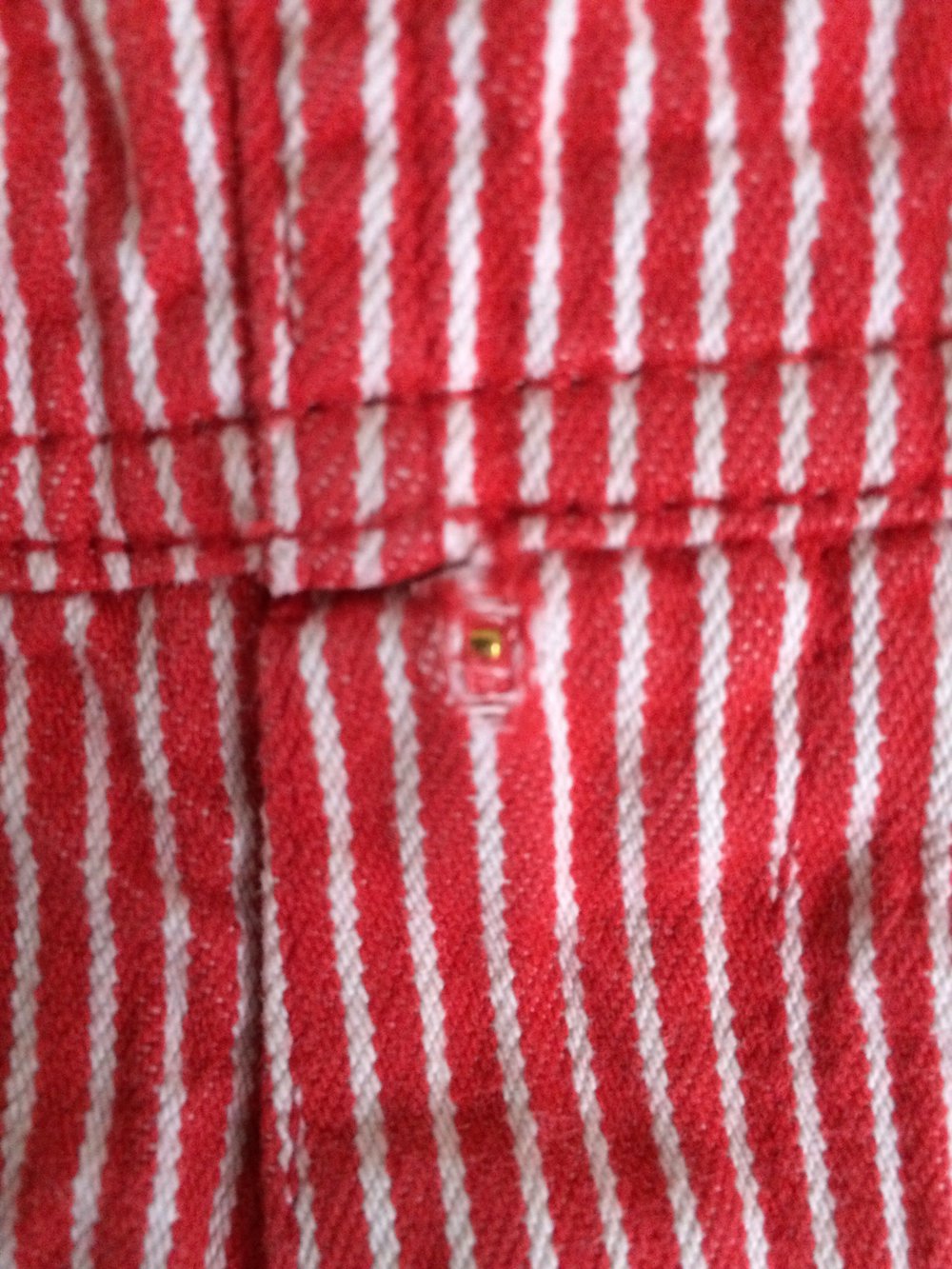 #OshKosh Latzhose Gr. 86 rot weiß 
